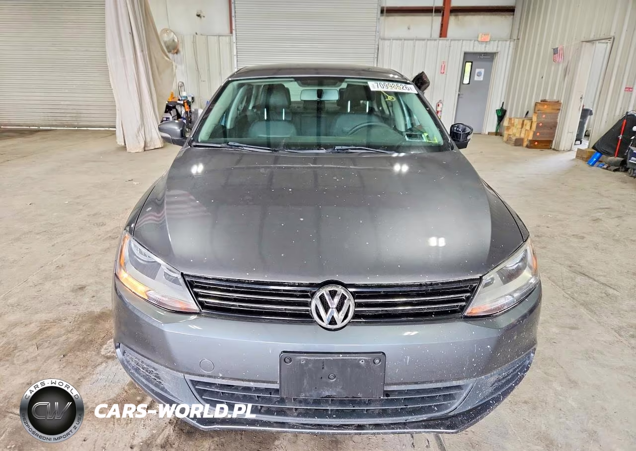 2014 Volkswagen Jetta VIN:3VWD17AJ9EM243984 - 5
