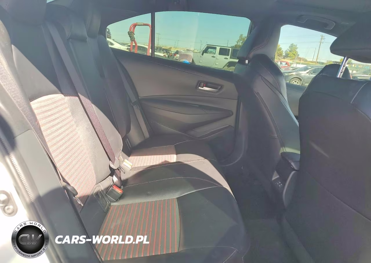 2024 Toyota Corolla Xse VIN:JTDT4MCE6RJ103656 - 10