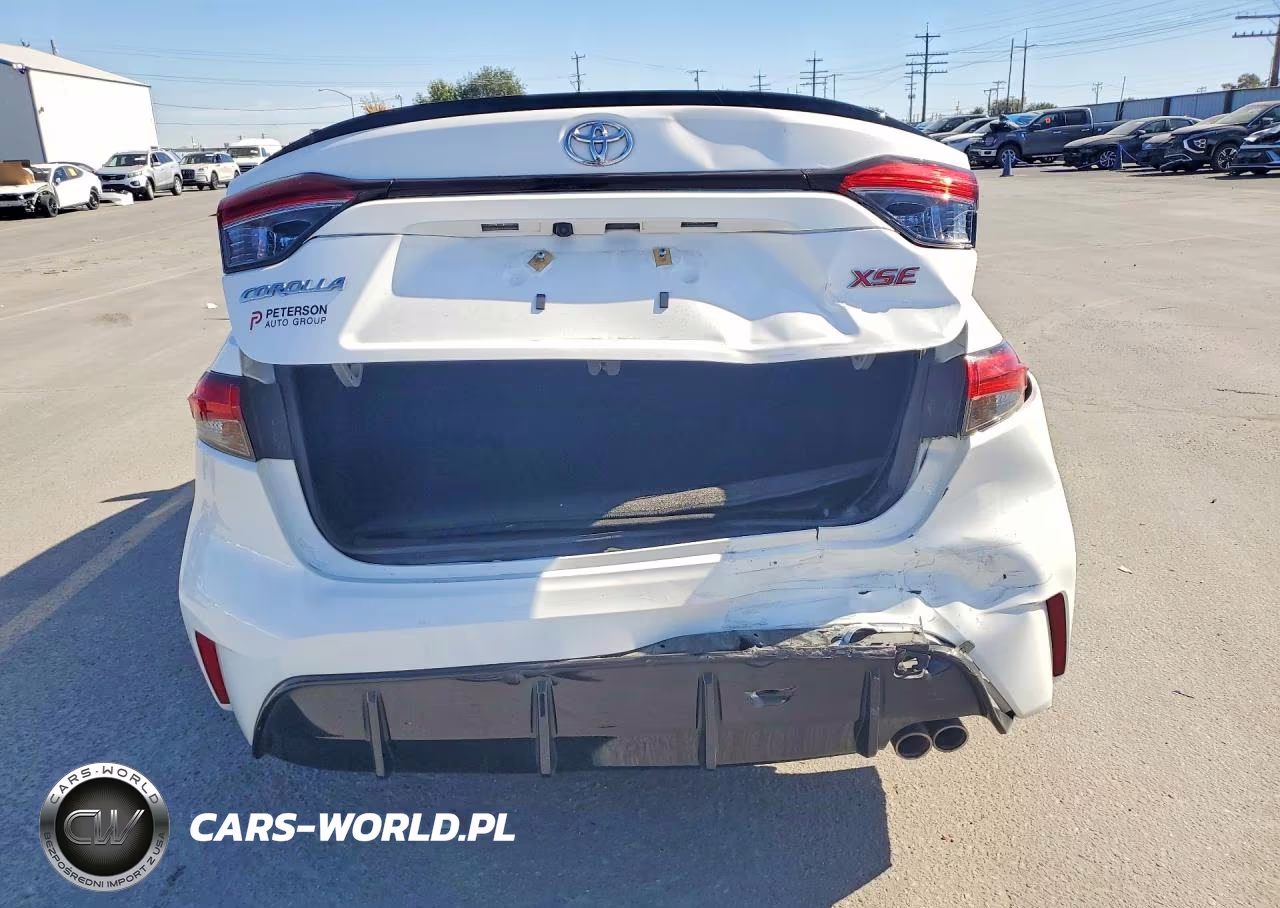 2024 Toyota Corolla Xse VIN:JTDT4MCE6RJ103656 - 6