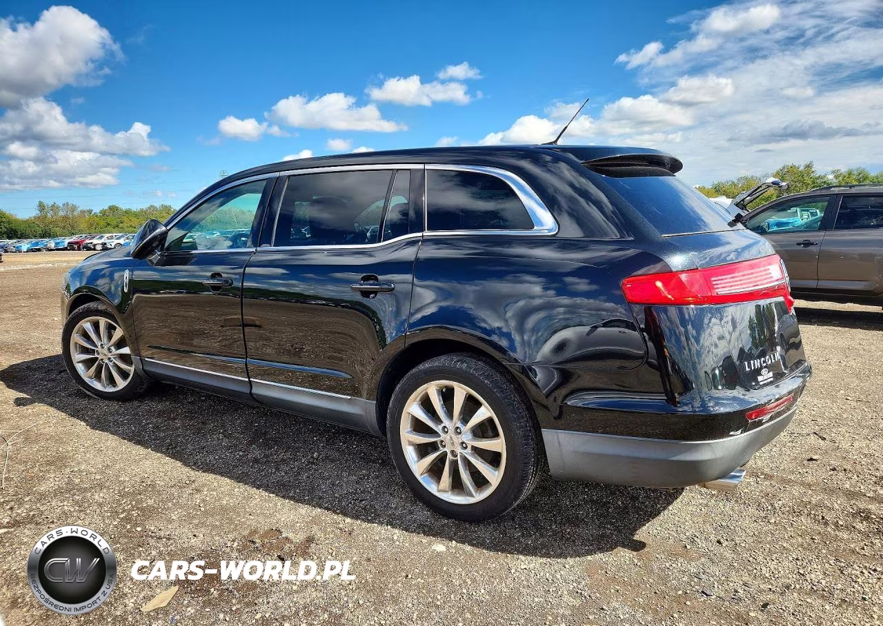2010 Lincoln Mkt VIN:2LMHJ5AT3ABJ15553 - 2