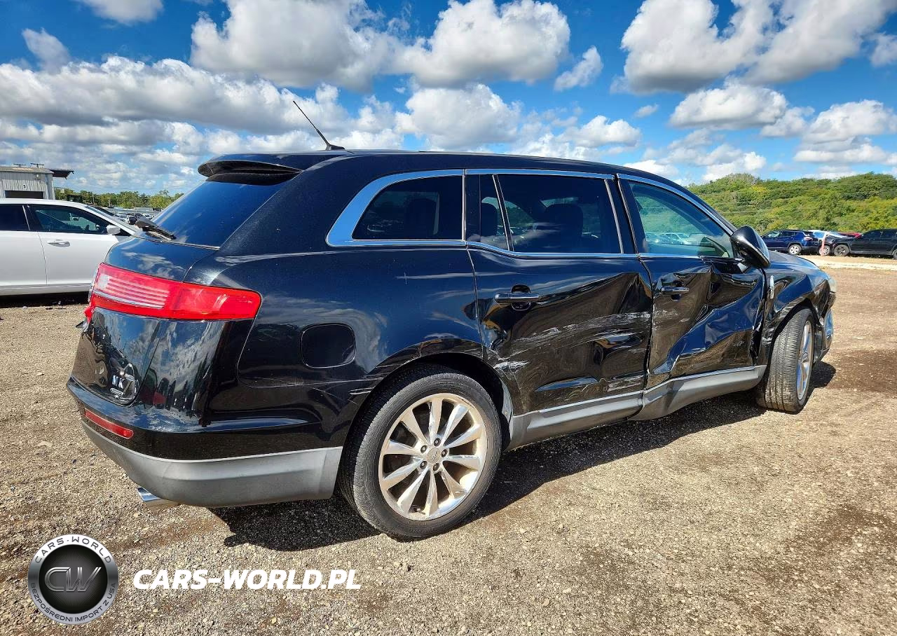 2010 Lincoln Mkt VIN:2LMHJ5AT3ABJ15553 - 3