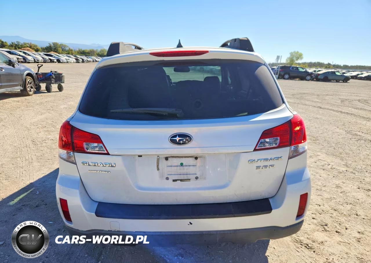 2013 Subaru Outback 3.6R Limited VIN:4S4BRDSC5D2263121 - 6