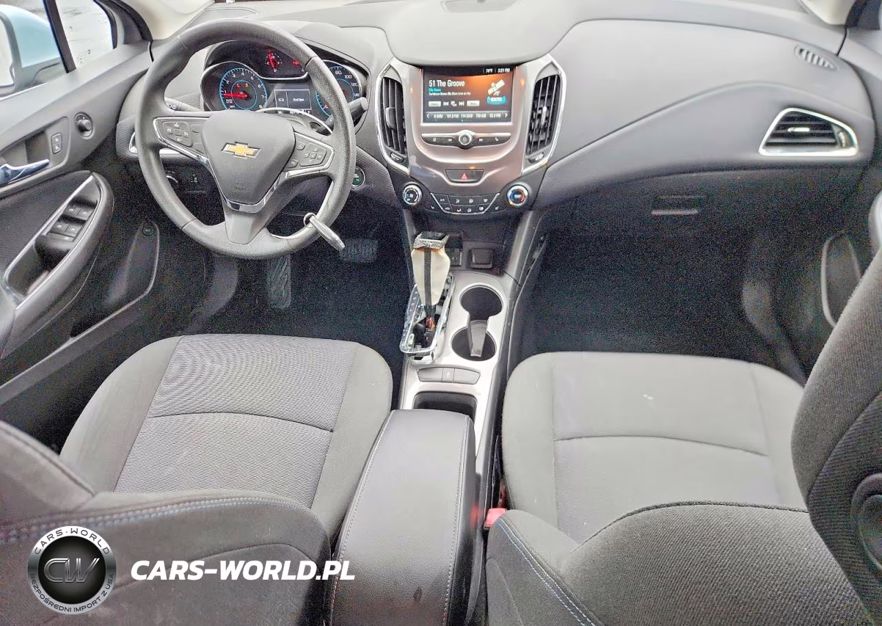 2018 Chevrolet Cruze Lt VIN:1G1BE5SM0J7132376 - 8