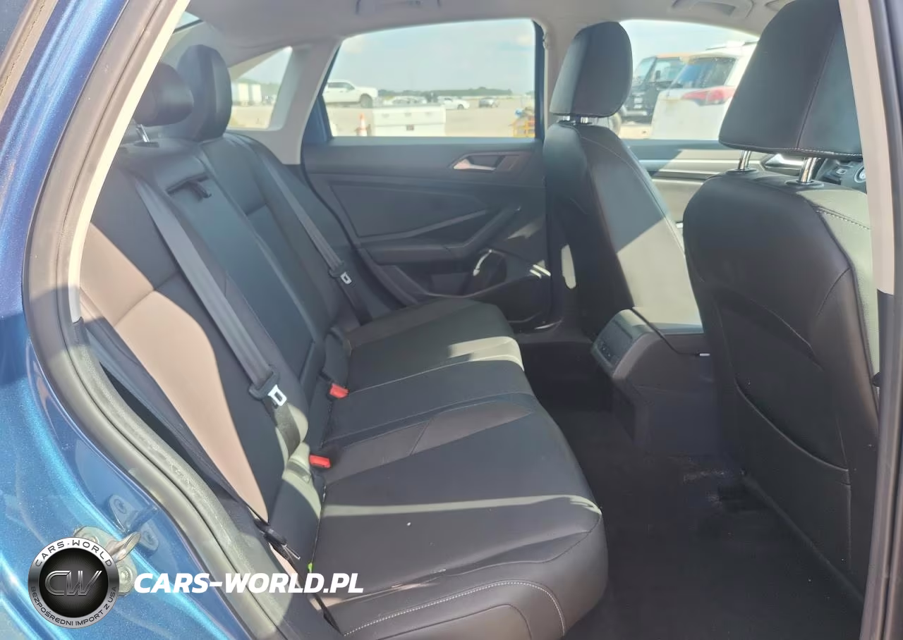 2019 Volkswagen Jetta S VIN:3VWCB7BU3KM247526 - 10