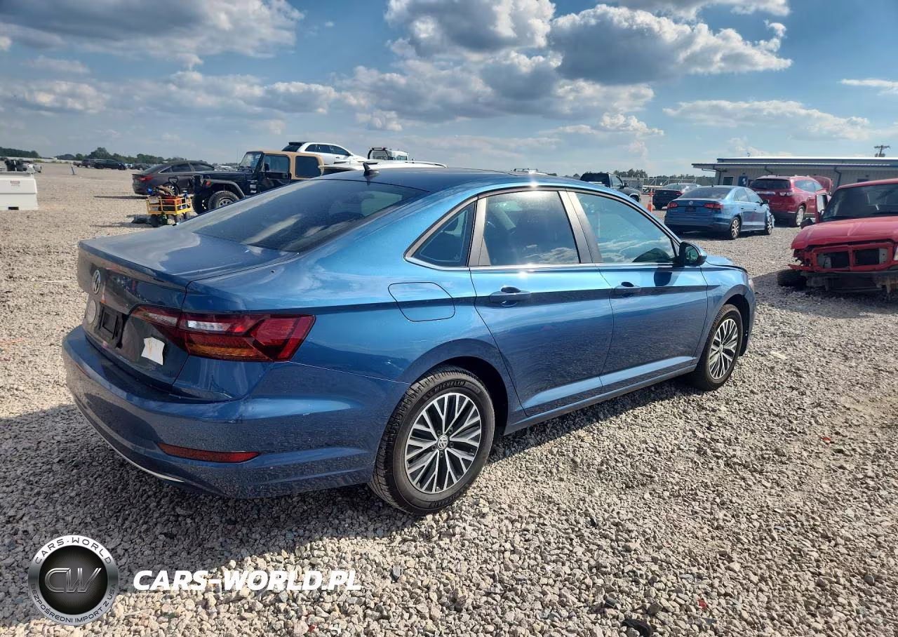 2019 Volkswagen Jetta S VIN:3VWCB7BU3KM247526 - 3