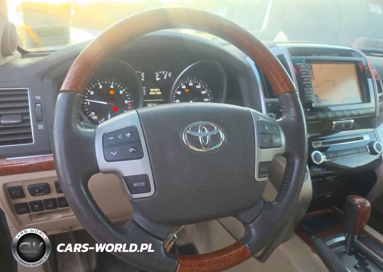 2014 Toyota Land Cruiser Base VIN:JTMHY7AJ6E4023620 - 9