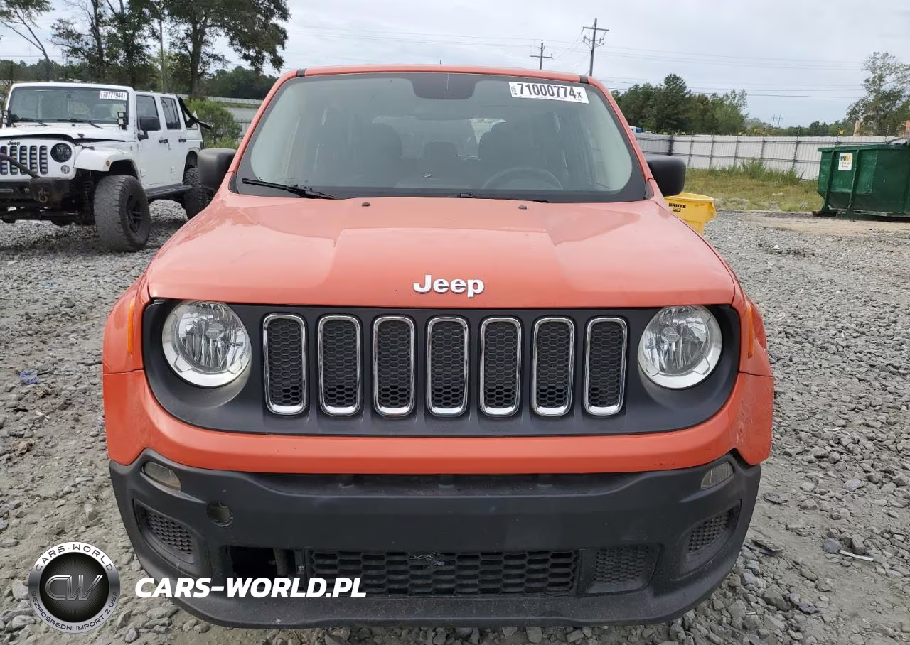 2016 Jeep Renegade Sport VIN:ZACCJBAT9GPD39441 - 5