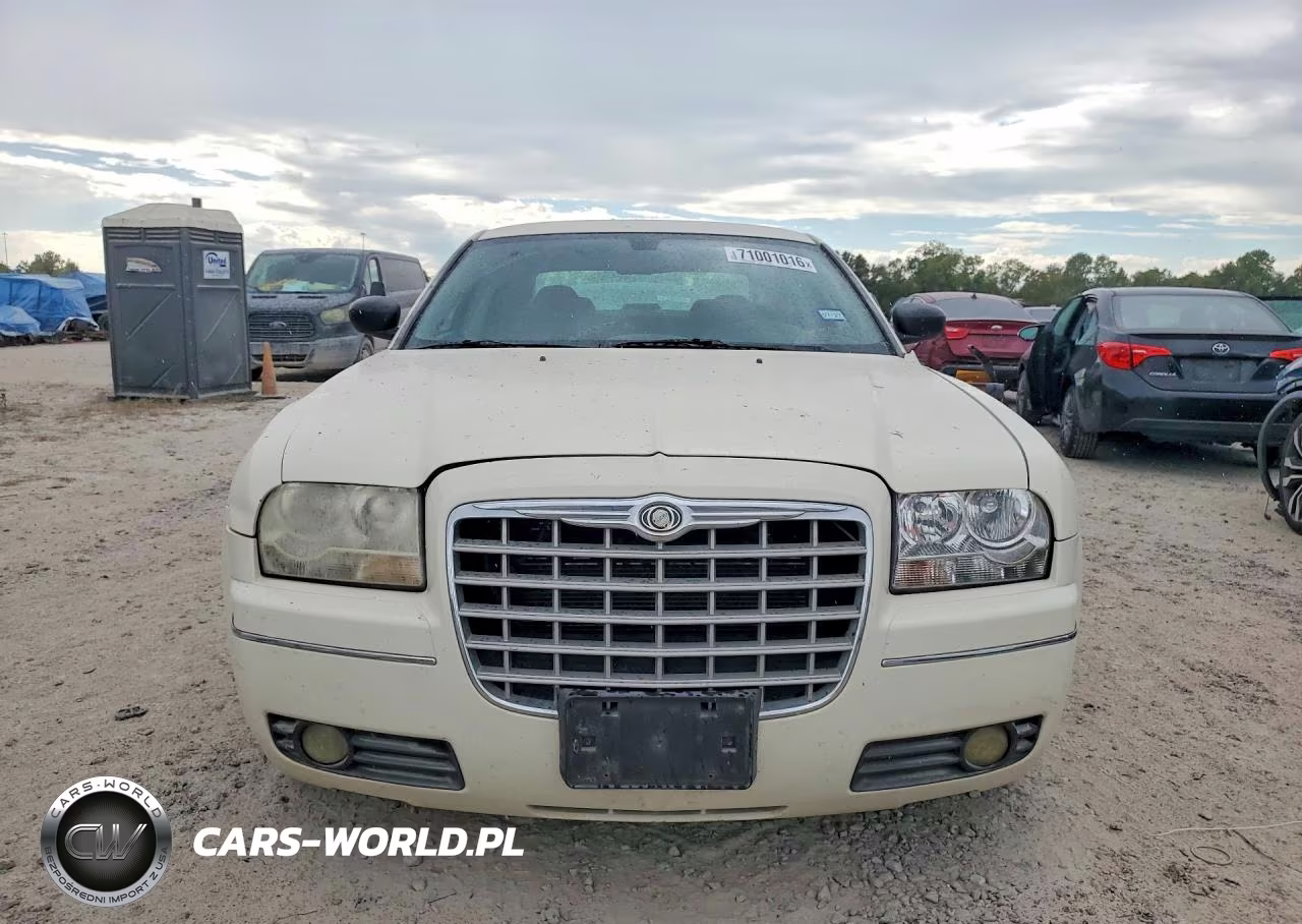 2007 Chrysler 300 VIN:2C3KA43RX7H649080 - 5