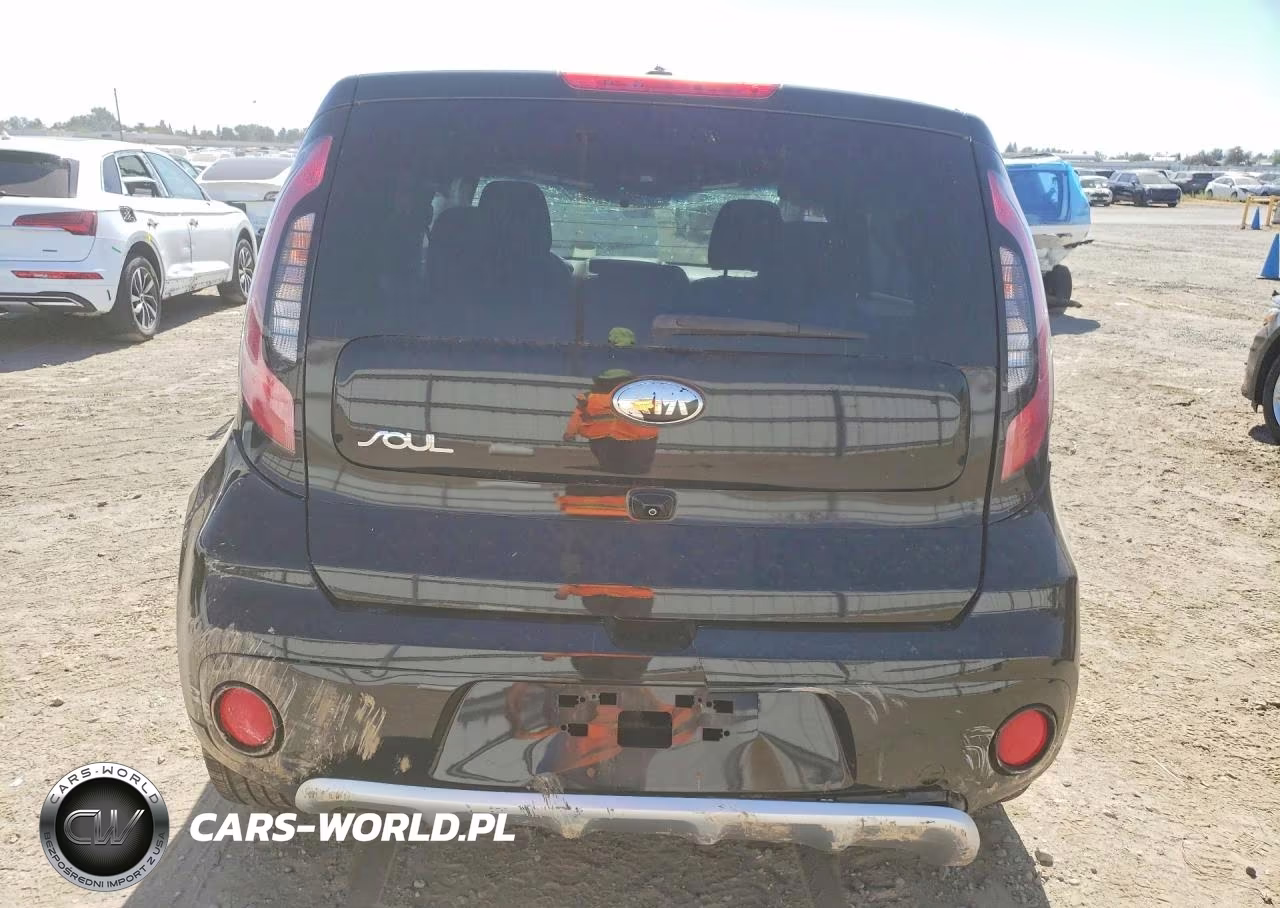 2018 Kia Soul + VIN:KNDJP3A52J7516297 - 6