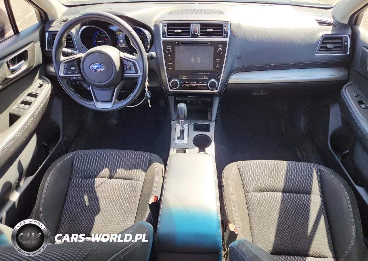 2018 Subaru Outback 2.5I Premium VIN:4S4BSADC8J3377264 - 8