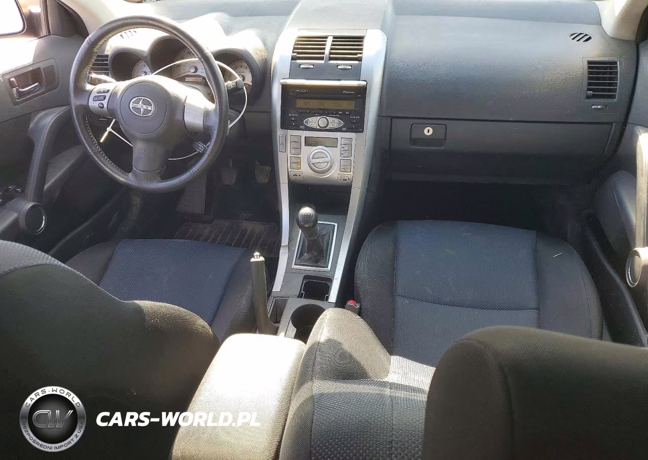2007 Scion Tc Base VIN:JTKDE177670149821 - 8