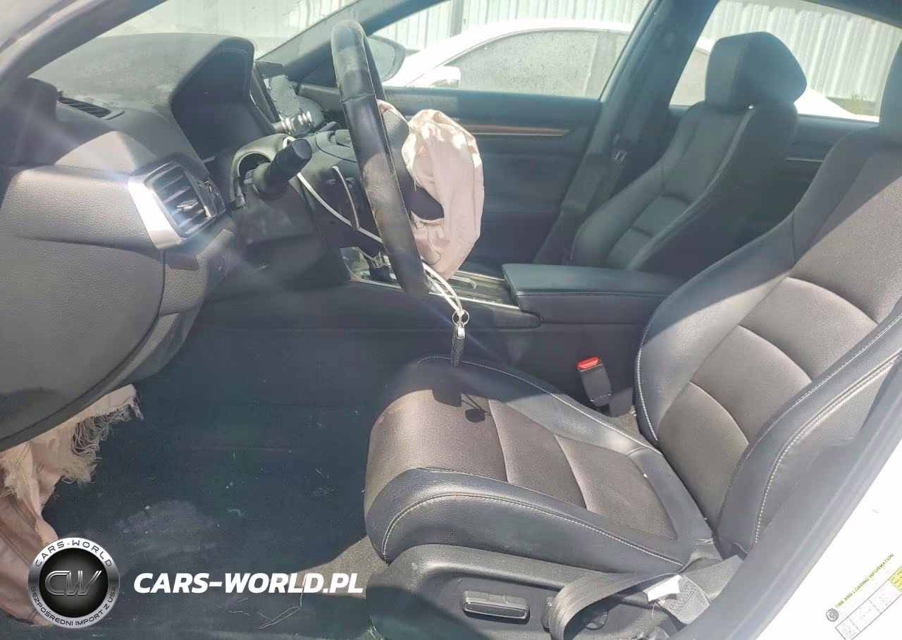 2018 Honda Accord Sport VIN:1HGCV1F35JA085520 - 7