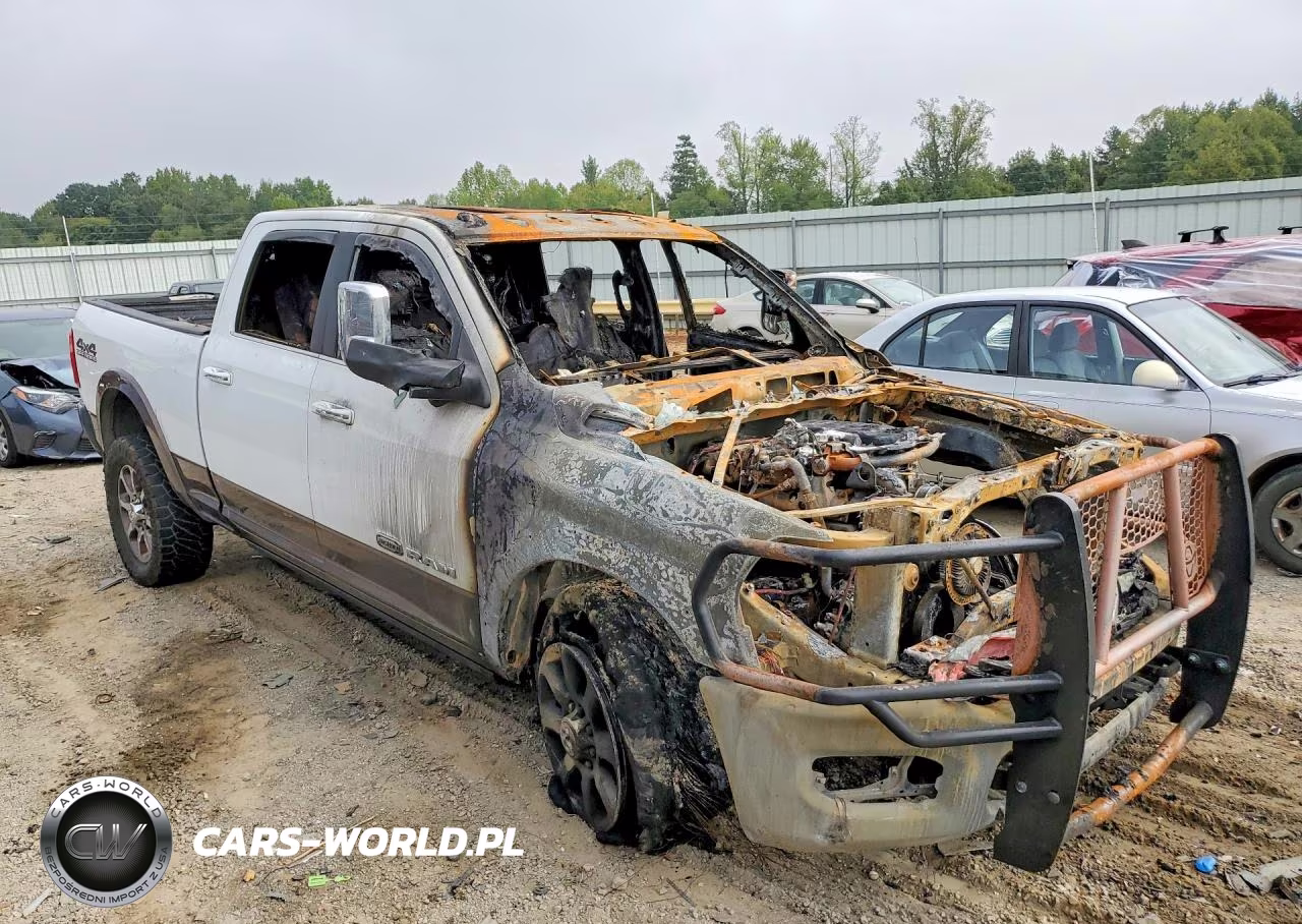 2021 Ram 2500 Longhorn VIN:3C6UR5GL6MG641652 - 4