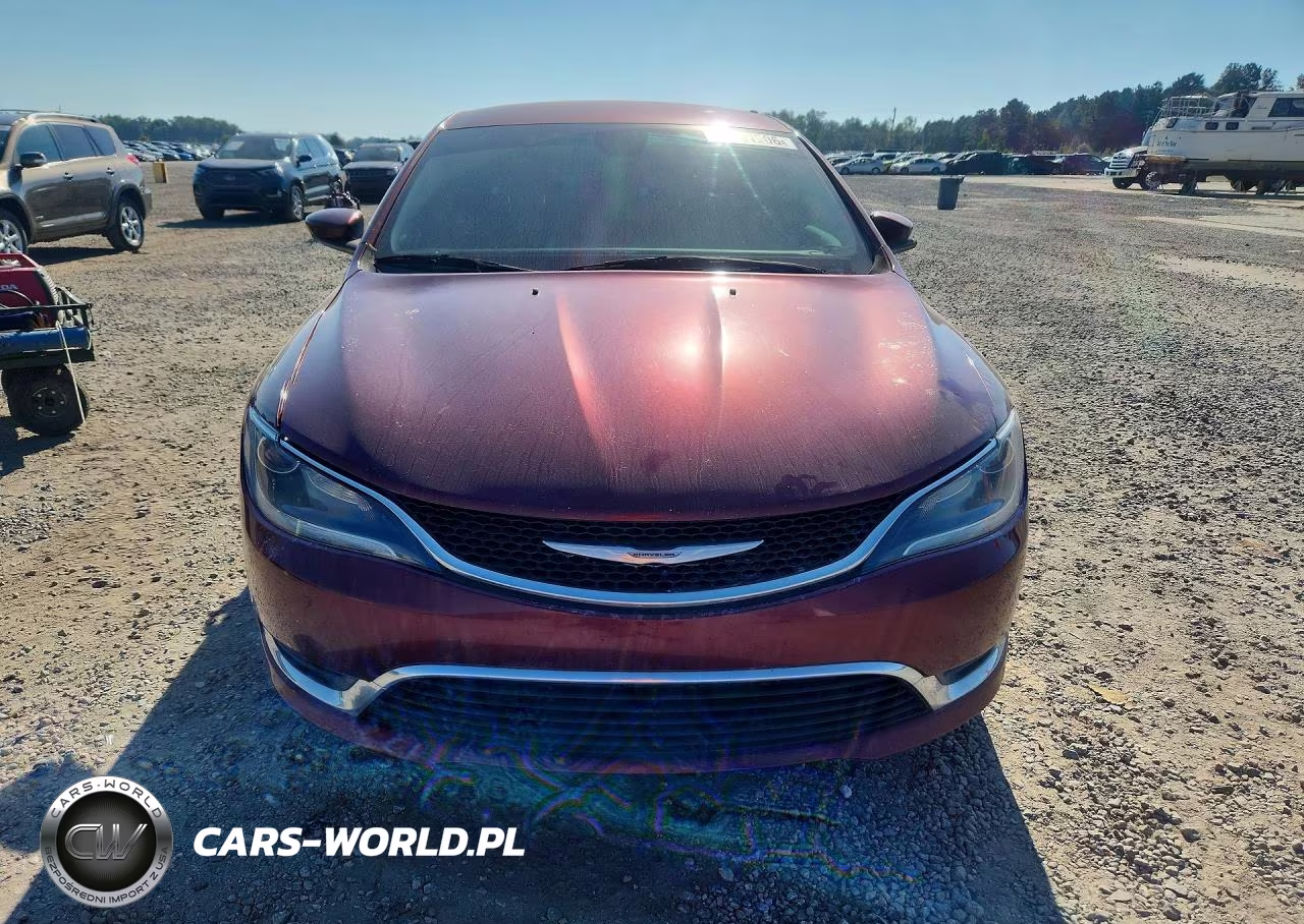 2015 Chrysler 200 Limited VIN:1C3CCCAGXFN731570 - 5