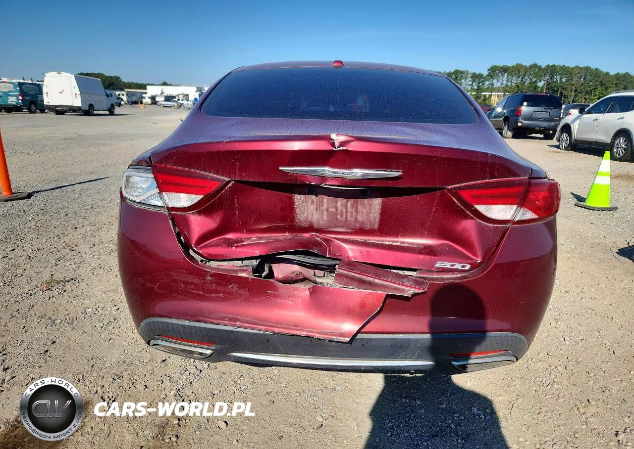 2015 Chrysler 200 Limited VIN:1C3CCCAGXFN731570 - 6