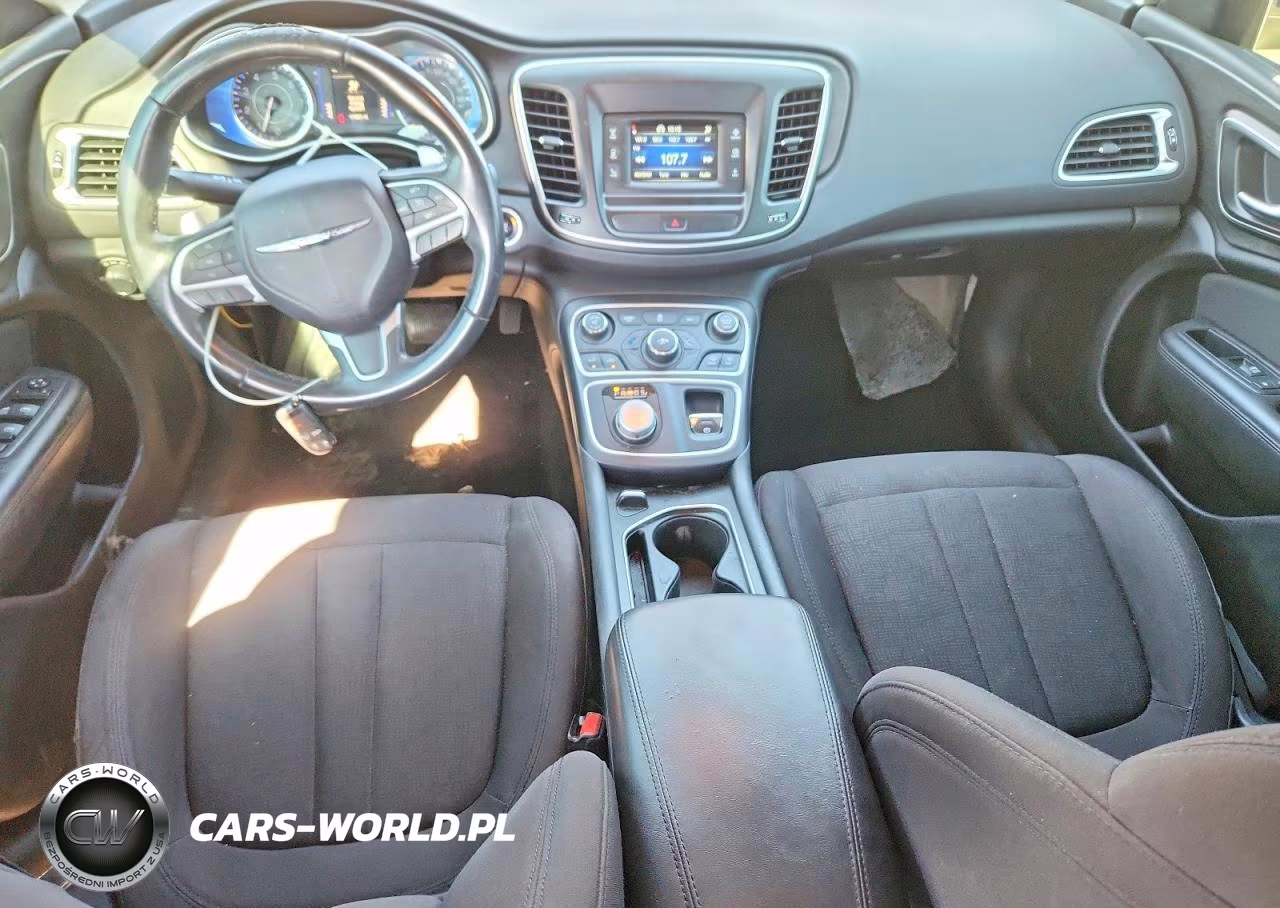 2015 Chrysler 200 Limited VIN:1C3CCCAGXFN731570 - 8
