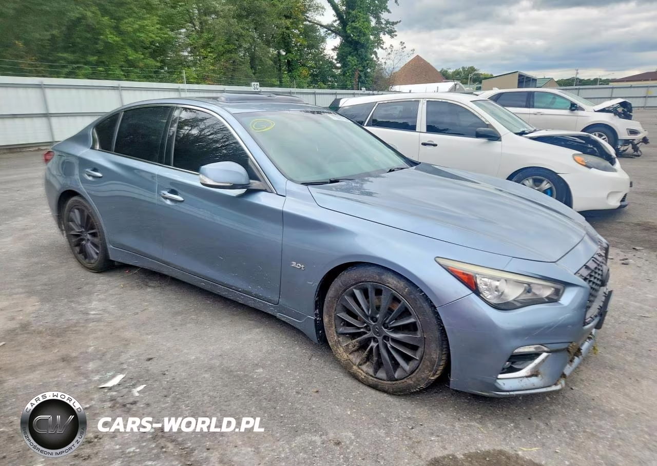 2018 Infiniti Q50 3.0T Luxe VIN:JN1EV7AR4JM610090 - 4