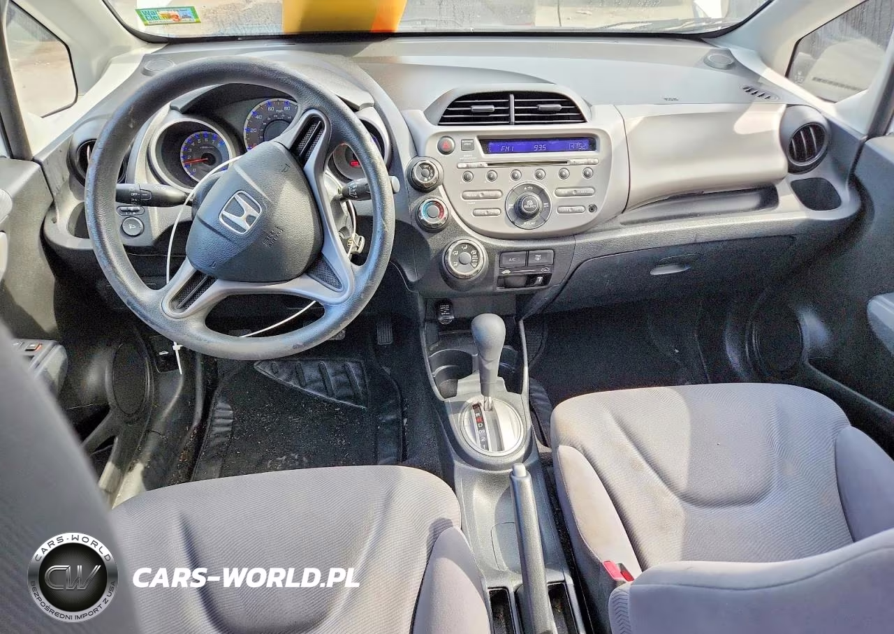 2009 Honda Fit VIN:JHMGE88239S024412 - 8