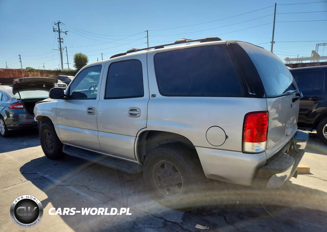 2004 Chevrolet Tahoe C1500 VIN:1GNEC13T74R273910 - 2