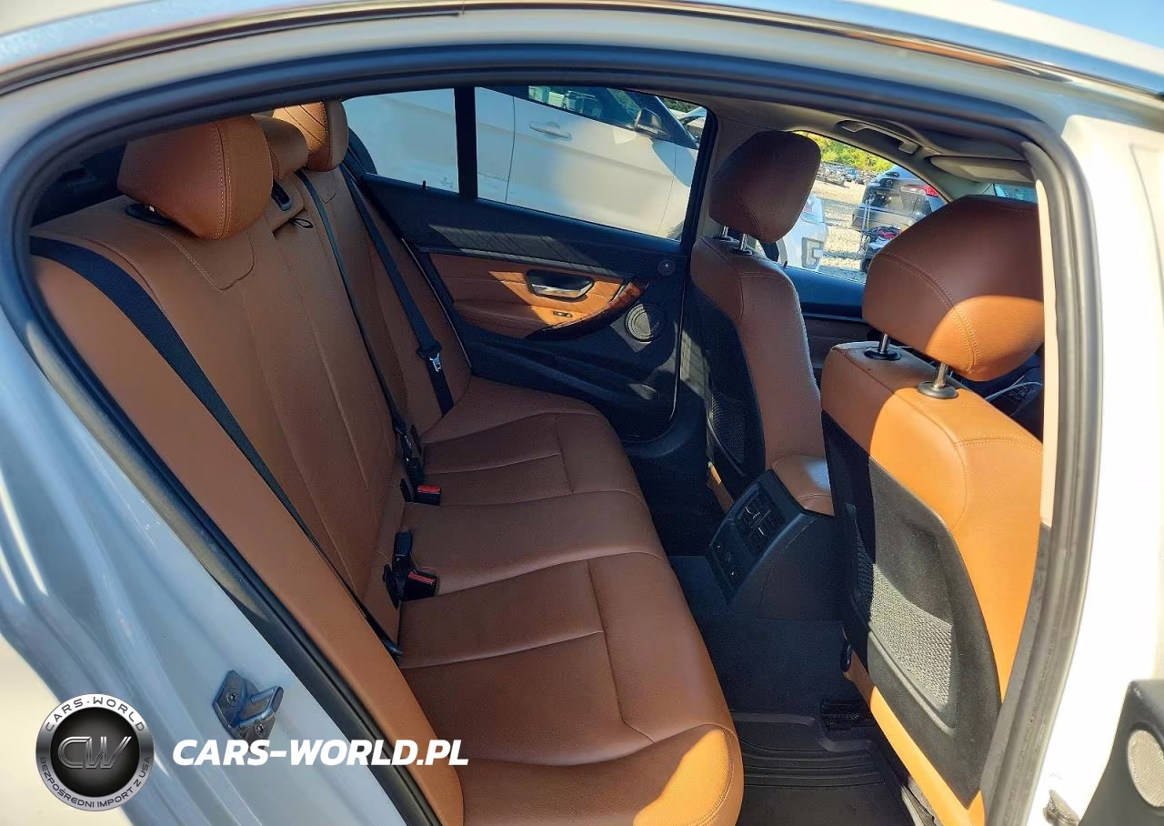 2014 BMW 335 Xi VIN:WBA3B9G52ENR91643 - 10