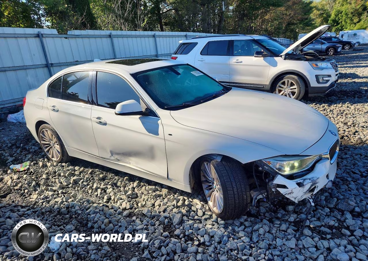 2014 BMW 335 Xi VIN:WBA3B9G52ENR91643 - 4