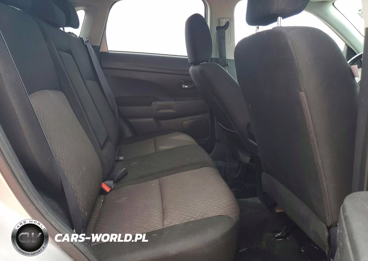 2019 Mitsubishi Outlander Sport Es VIN:JA4AP3AU0KU025344 - 11