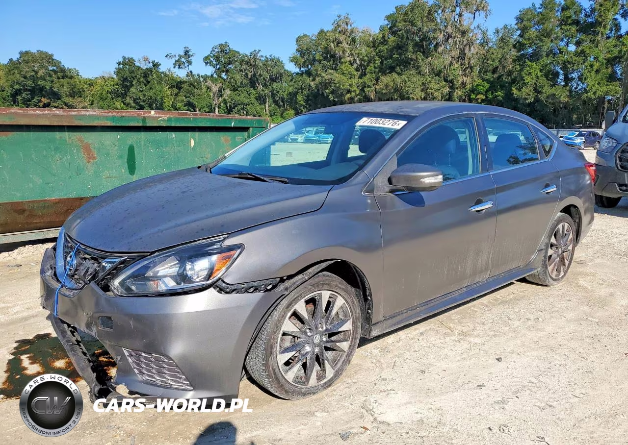 2019 Nissan Sentra Sr – zdjęcie 1 z 12