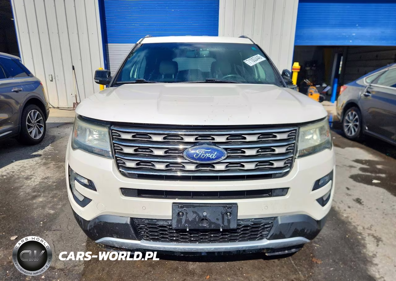 2017 Ford Explorer Xlt VIN:1FM5K8D80HGB37114 - 5