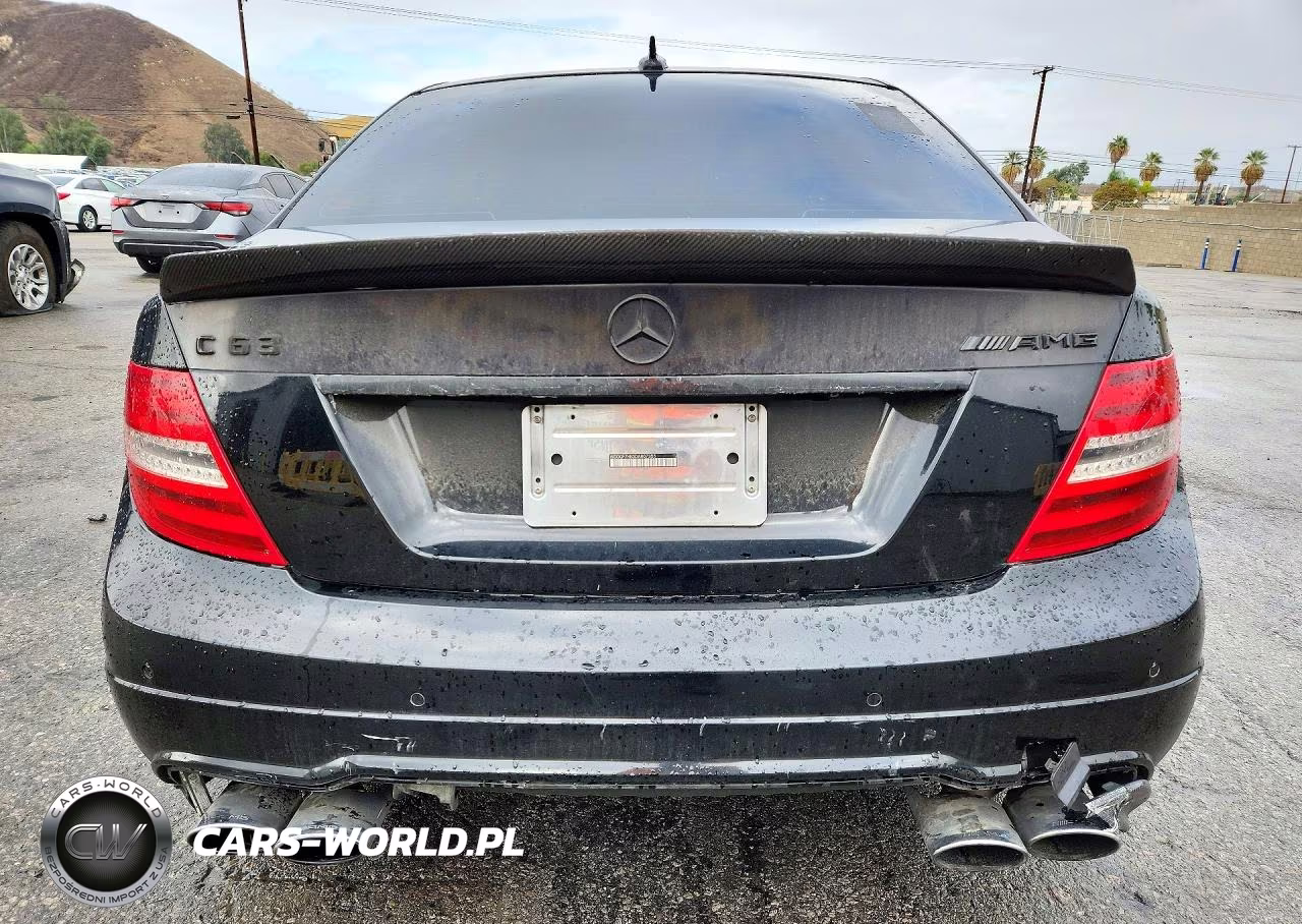 2013 Mercedes-Benz C 63 Amg VIN:WDDGF7HB3DA807355 - 6