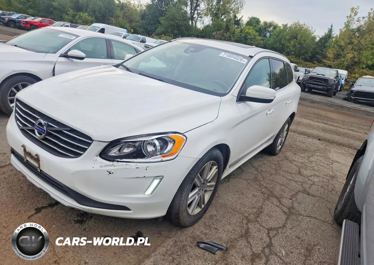 2016 Volvo Xc60 T5 Premier VIN:YV4612RKXG2796274 - 1