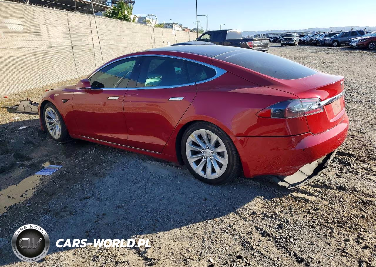 2017 Tesla Model S VIN:5YJSA1E20HF213825 - 2