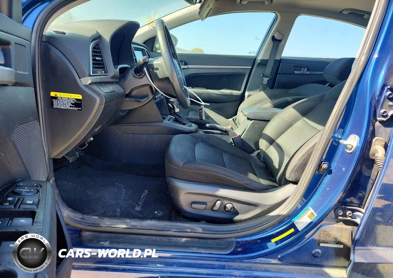2017 Hyundai Elantra Value Edition VIN:5NPD84LF7HH210479 - 7