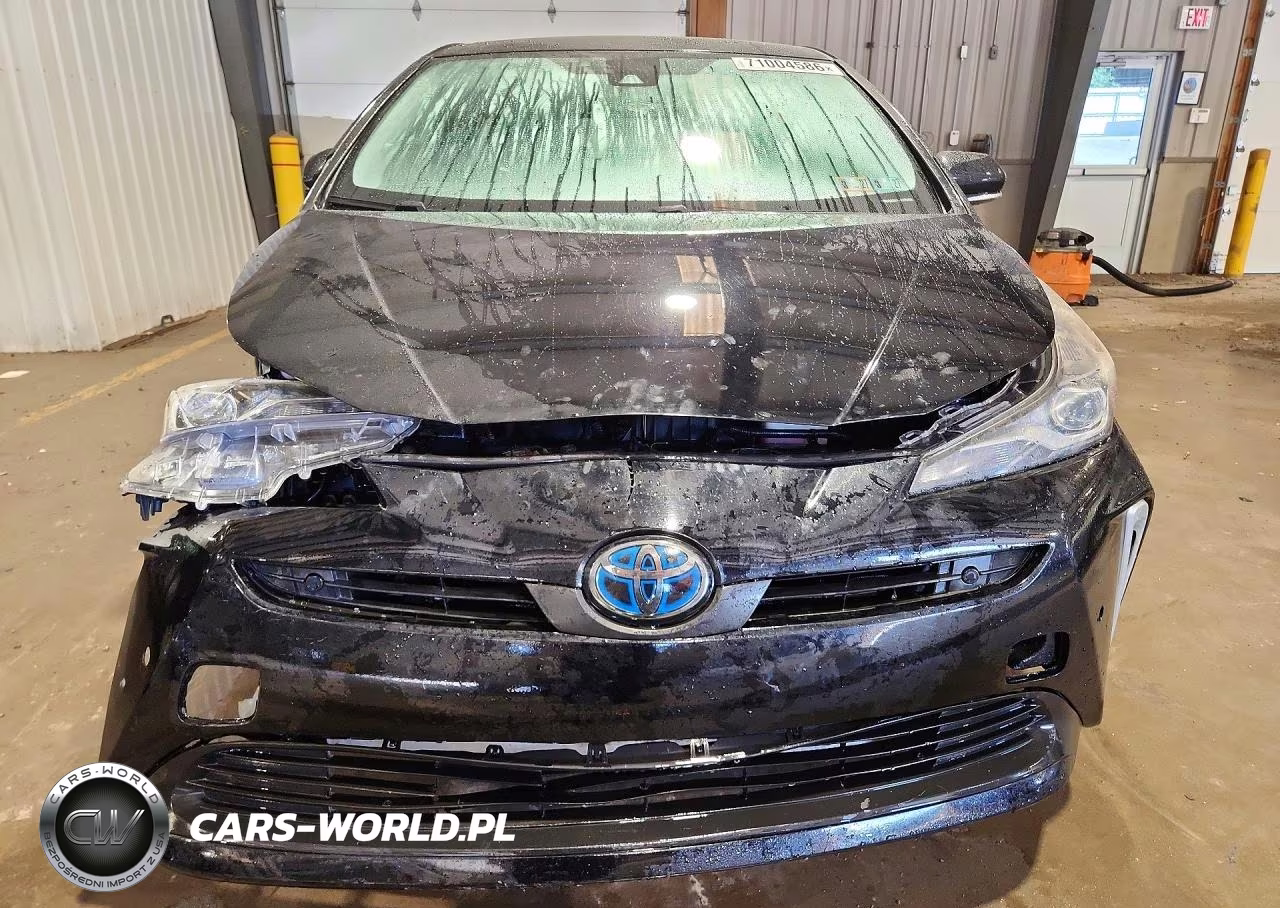 2020 Toyota Prius Le VIN:JTDKARFU5L3117077 - 5