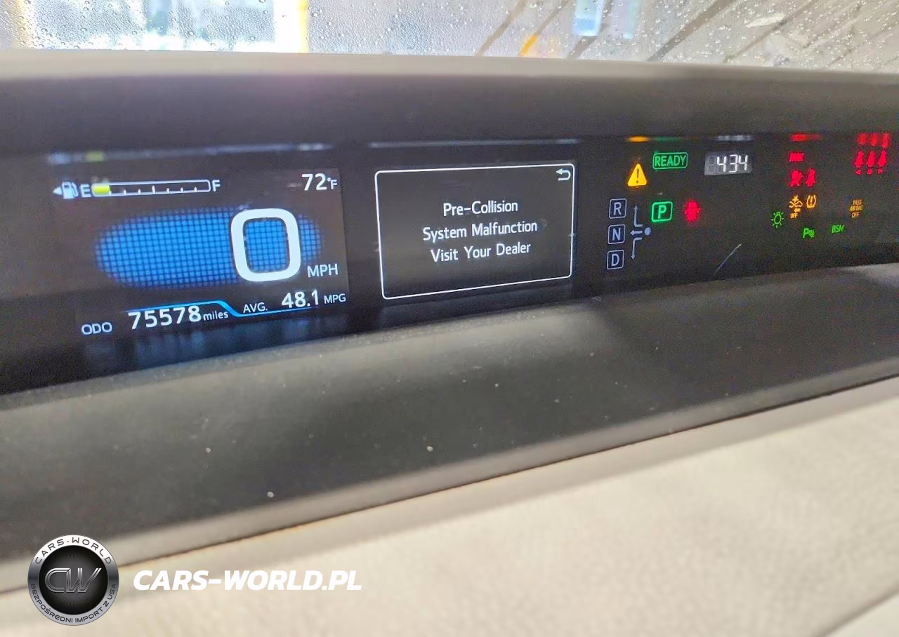 2020 Toyota Prius Le VIN:JTDKARFU5L3117077 - 9