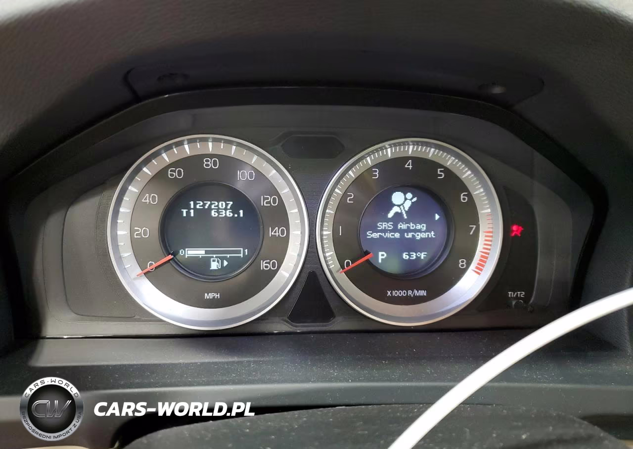 2013 Volvo S60 T5 VIN:YV1612FS2D2211734 - 9