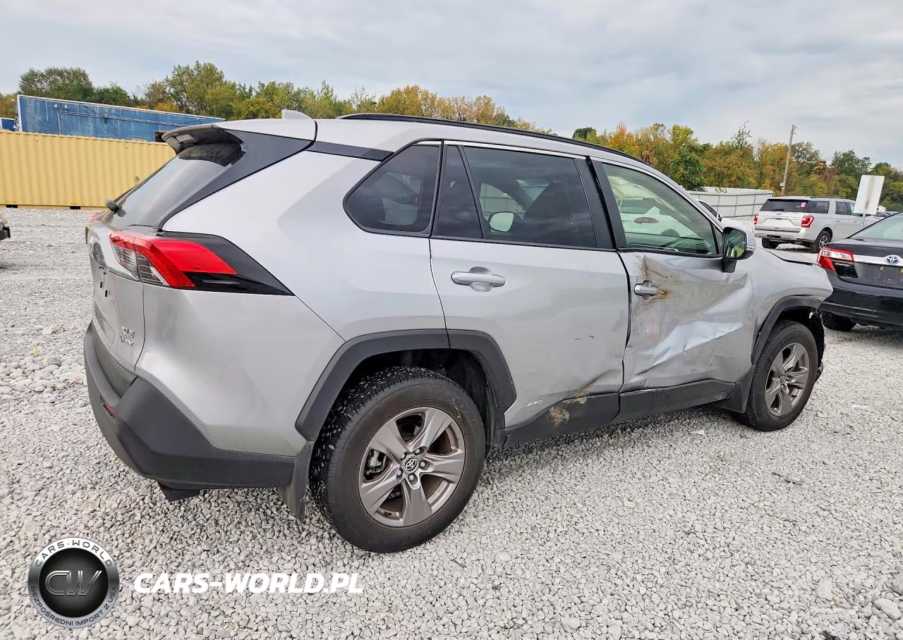 2025 Toyota Rav4 Hybrid Xle VIN:JTMRWRFV5SJ080096 - 3