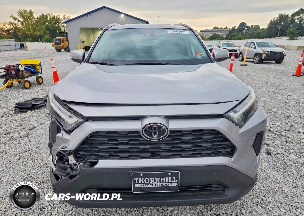 2025 Toyota Rav4 Hybrid Xle VIN:JTMRWRFV5SJ080096 - 5
