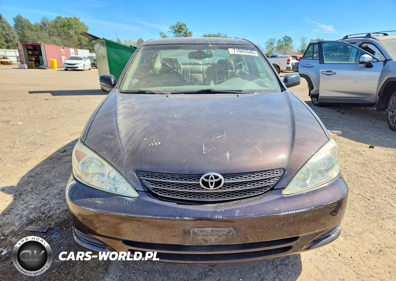 2002 Toyota Camry Xle V6 VIN:4T1BF30K72U513361 - 5