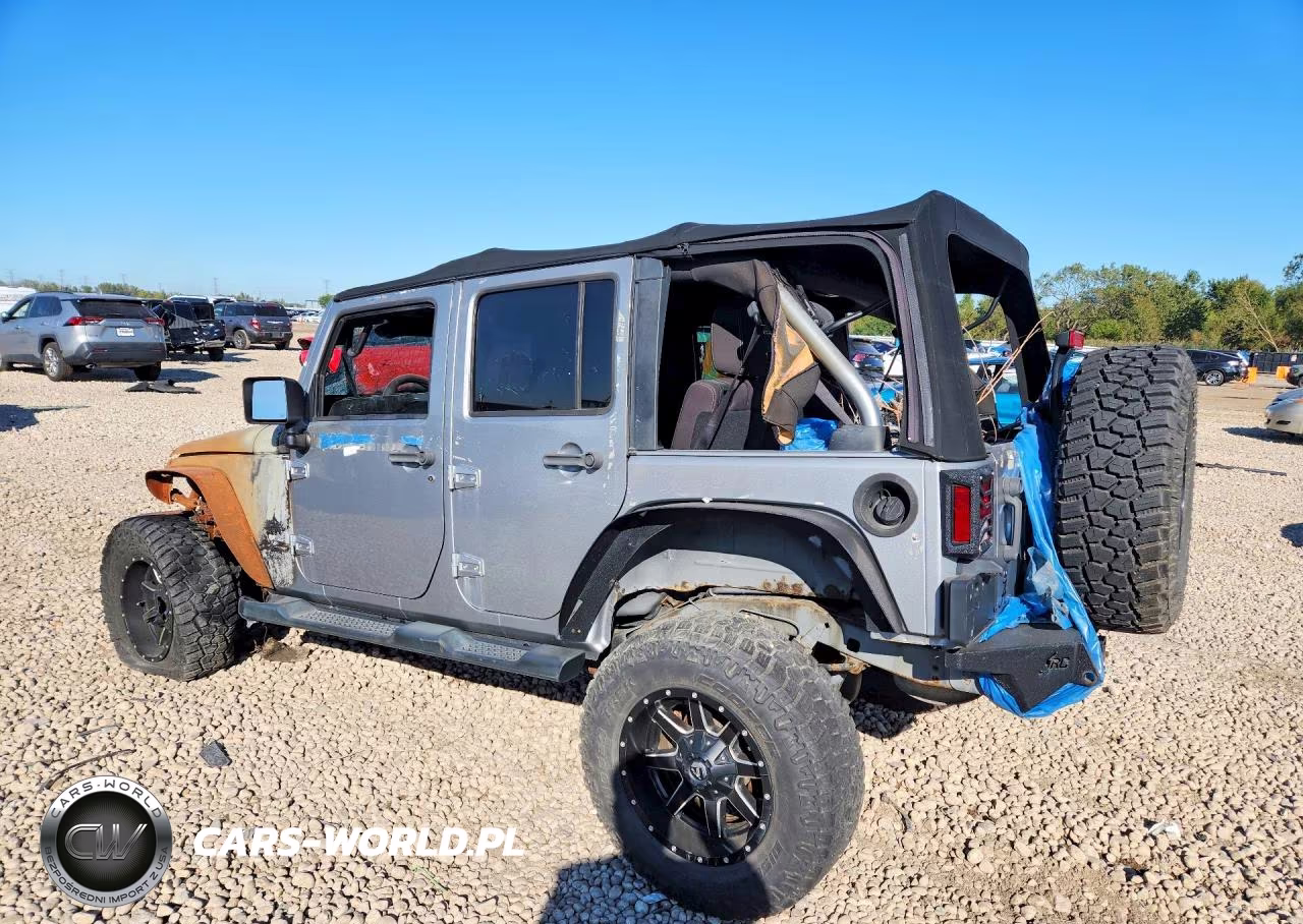 2014 Jeep Wrangler Unlimited Sahara VIN:1C4BJWEG0EL233817 - 2