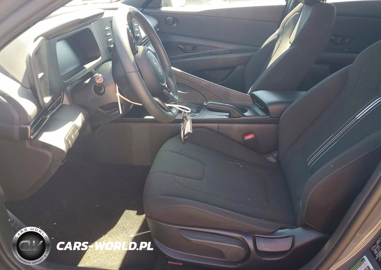 2026 Hyundai Elantra Sel Sport VIN:KMHLM4DG7TU191991 - 7