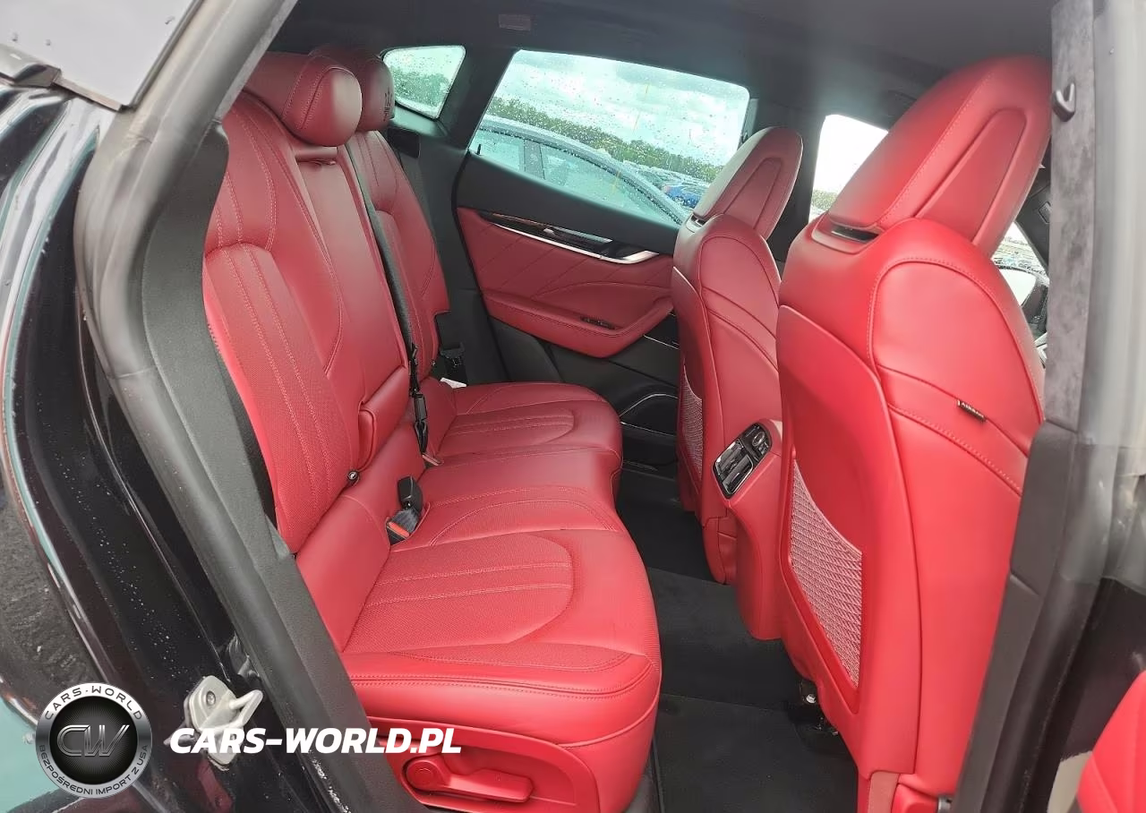 2022 Maserati Levante Base VIN:ZN661XUA4NX384719 - 11