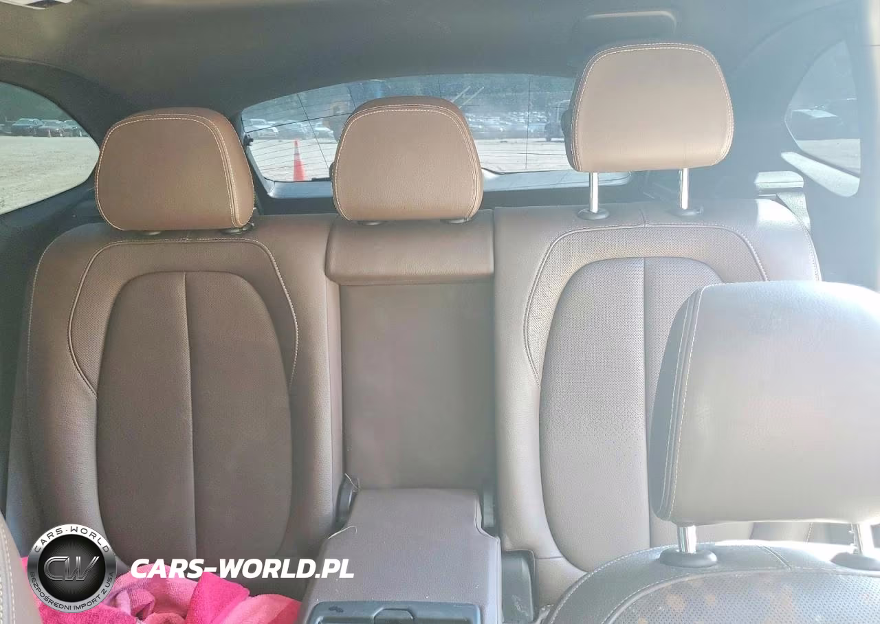2018 BMW X1 xDrive28I VIN:WBXHT3C32J3H30239 - 10