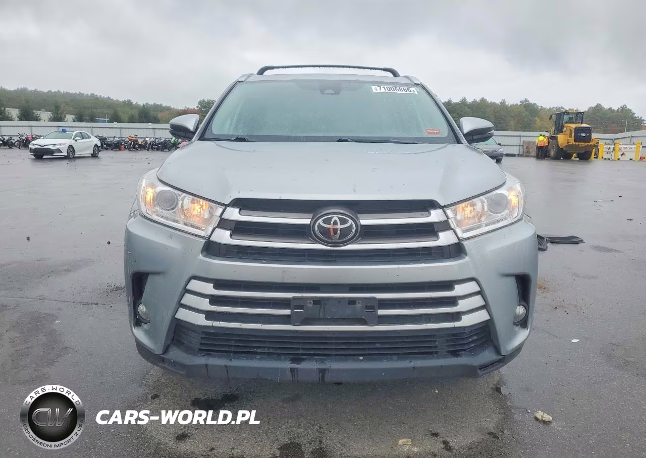 2018 Toyota Highlander Xle VIN:5TDJZRFHXJS499545 - 5
