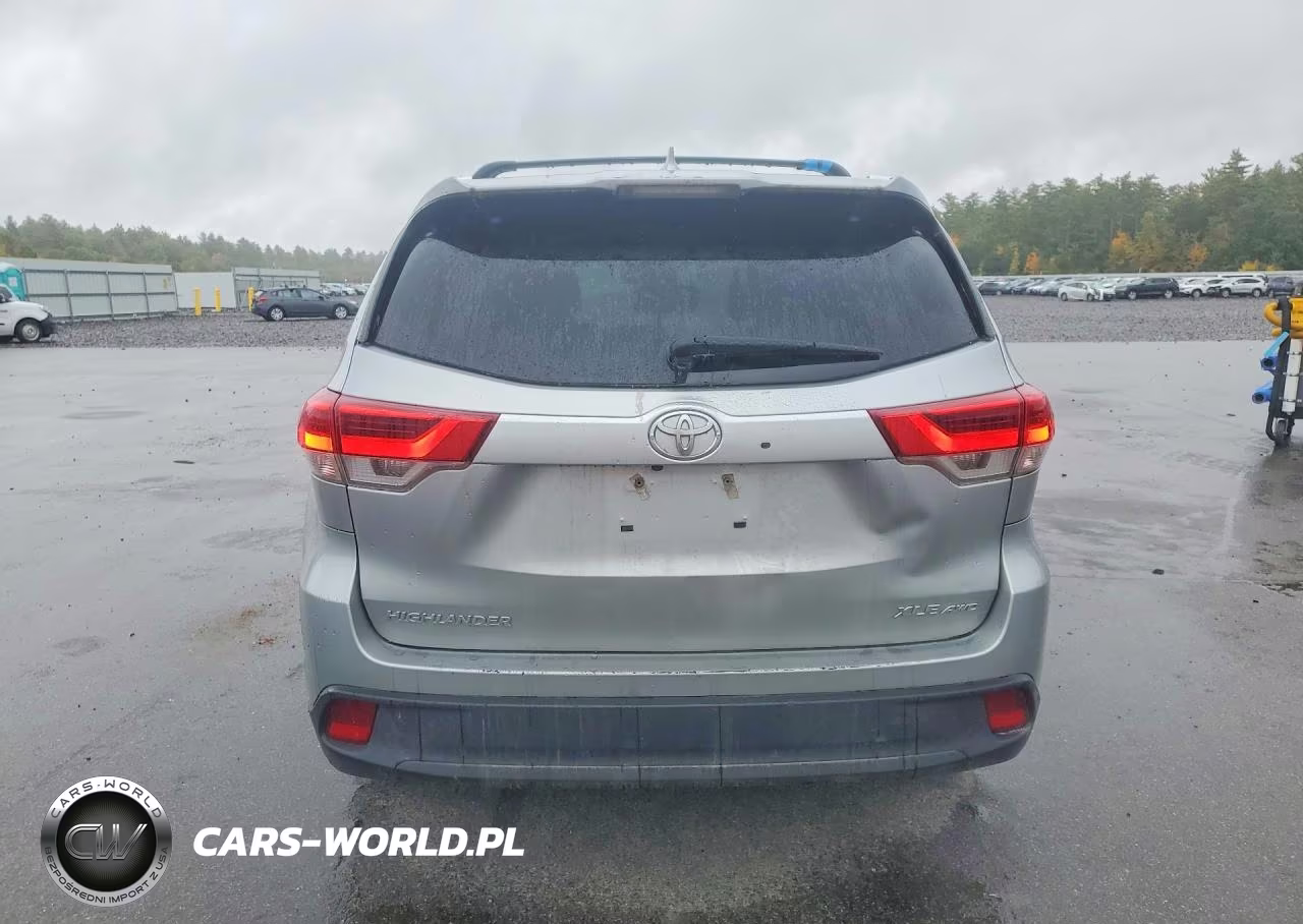 2018 Toyota Highlander Xle VIN:5TDJZRFHXJS499545 - 6