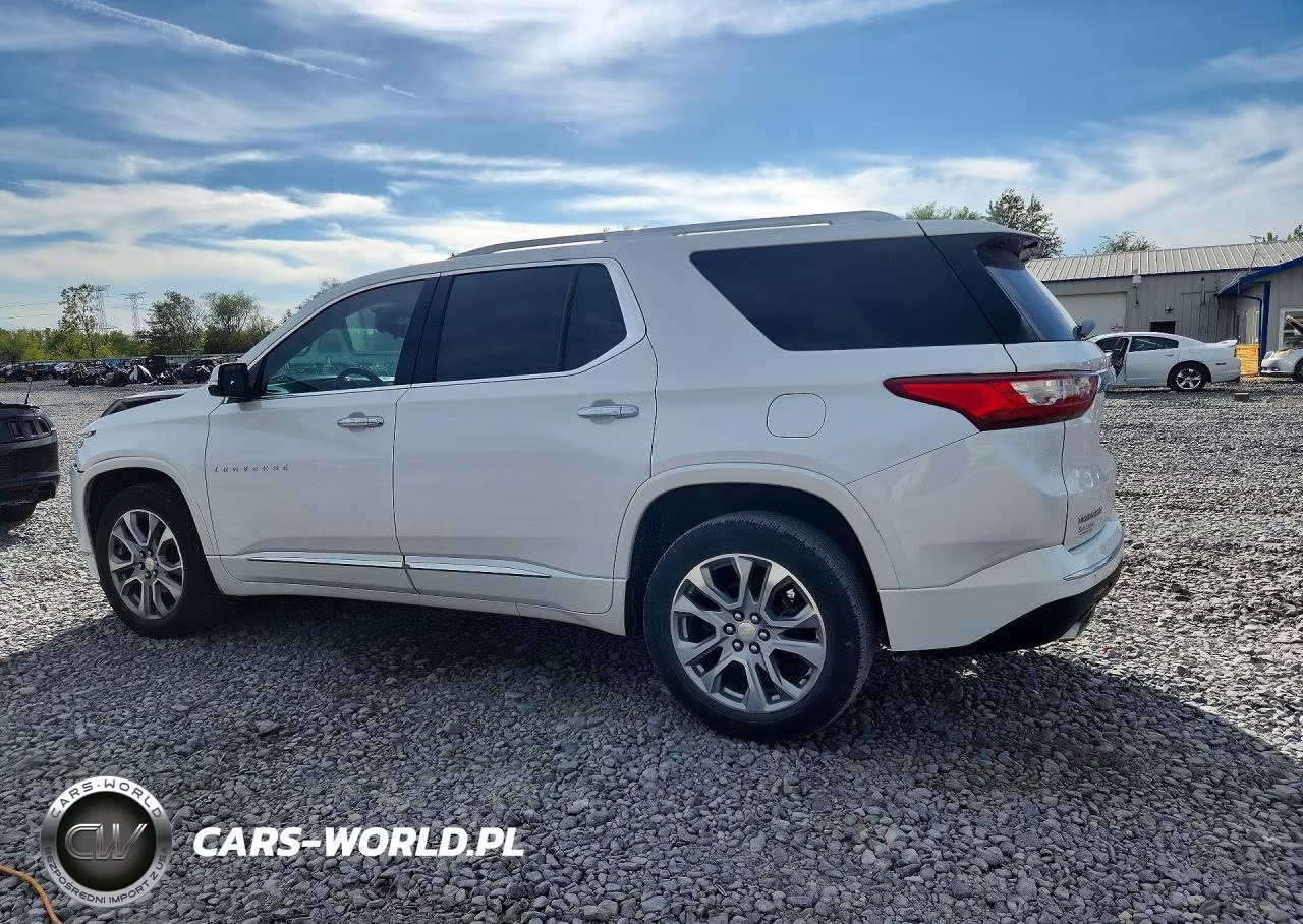 2018 Chevrolet Traverse Premier VIN:1GNERKKW8JJ142933 - 2