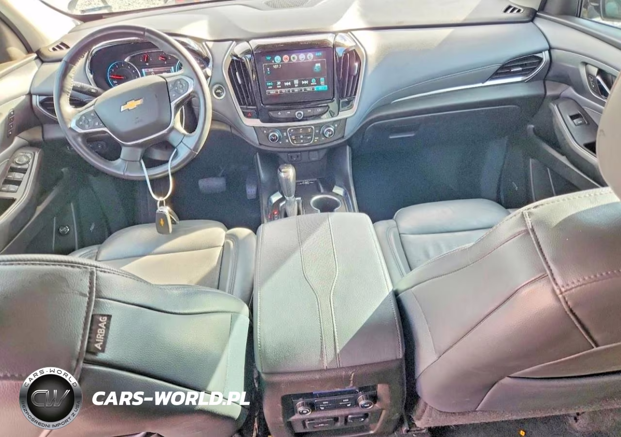 2018 Chevrolet Traverse Premier VIN:1GNERKKW8JJ142933 - 8