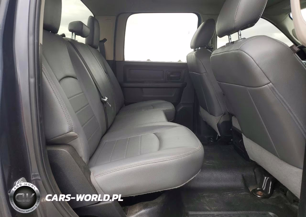 2018 Ram 1500 St VIN:1C6RR7SM7JS231674 - 10