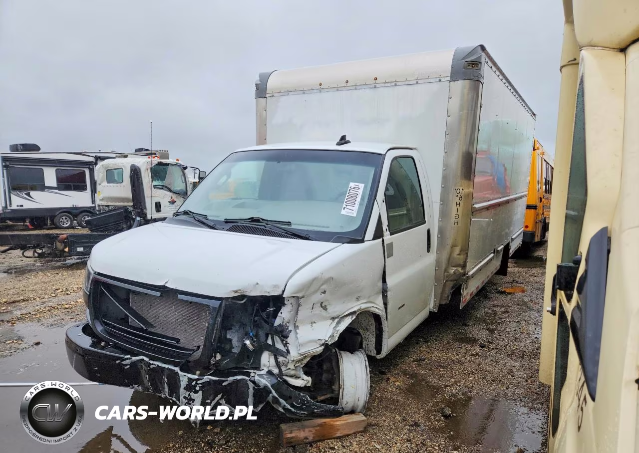 2023 GMC Savana Box Truck VIN:7GZ37TC77PN008261 - 1