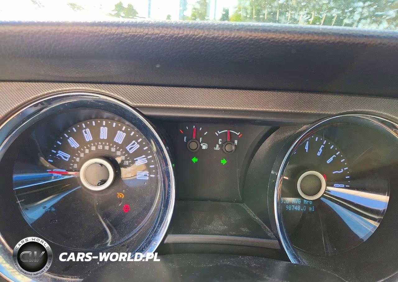 2014 Ford Mustang VIN:1ZVBP8AM0E5282104 - 9