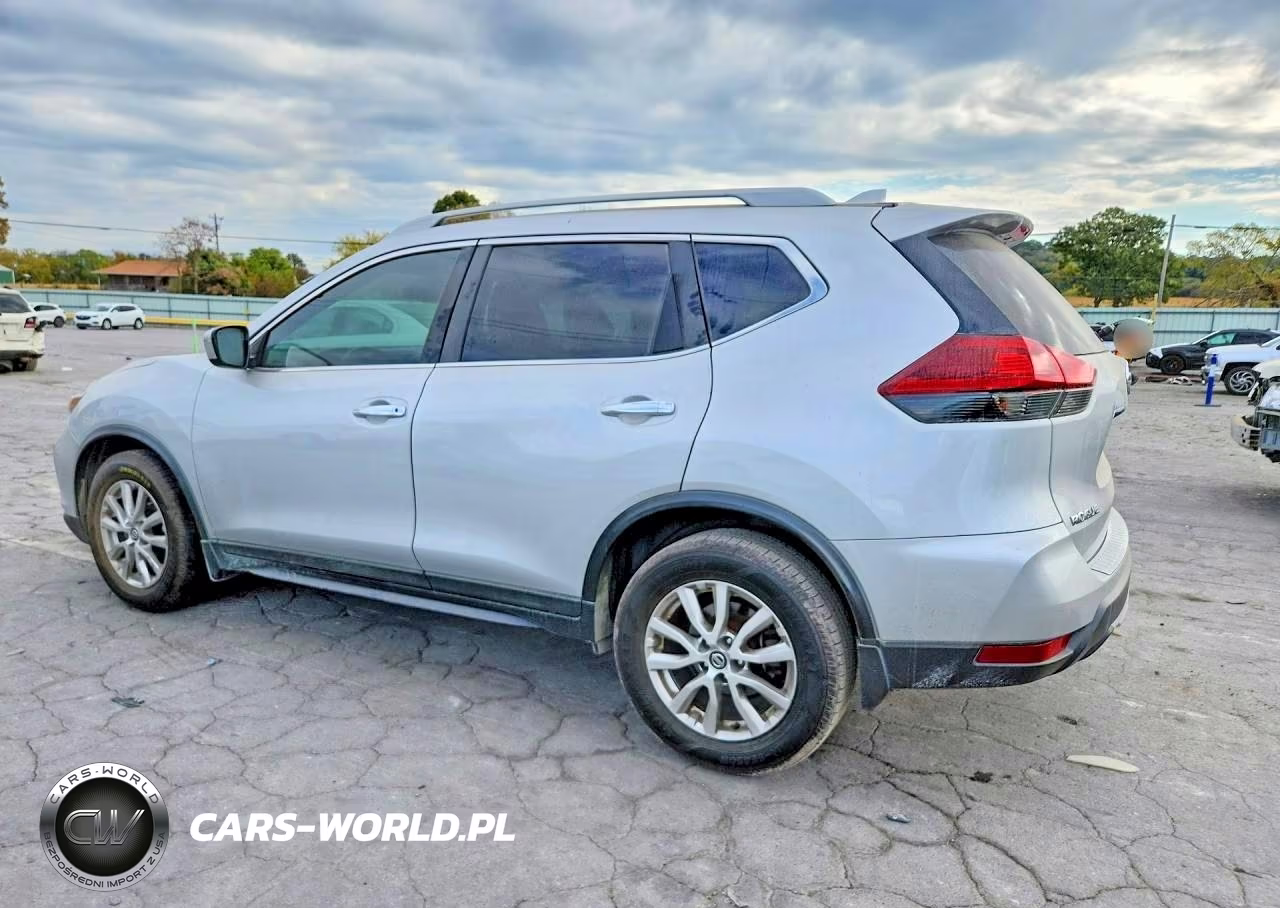 2019 Nissan Rogue S VIN:5N1AT2MT9KC826208 - 2